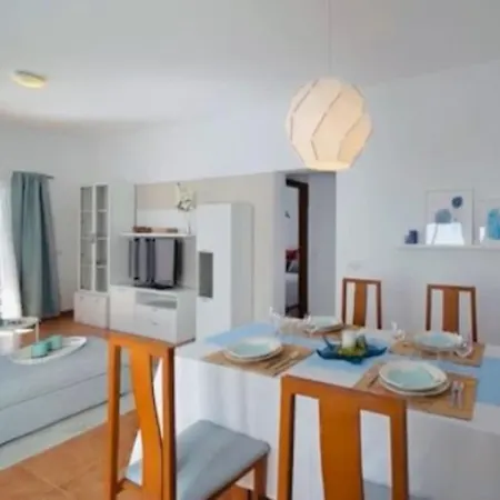 Holiday home Lovely In With Private Pool&bbq Playa Blanca (Lanzarote)