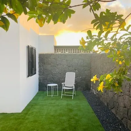 Lovely In With Private Pool&bbq 別荘 *